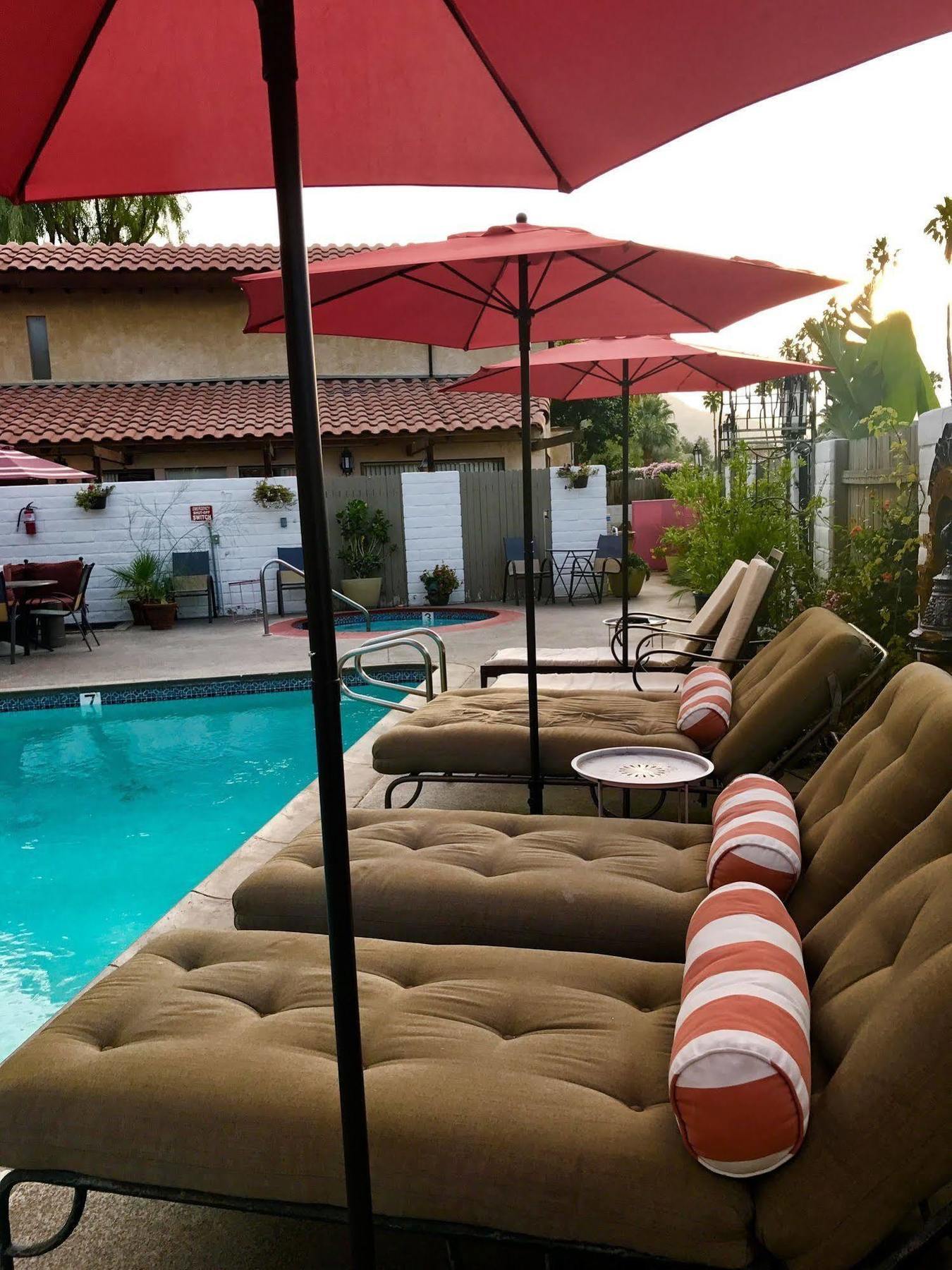 Palms Hotel Palm Desert Exterior foto